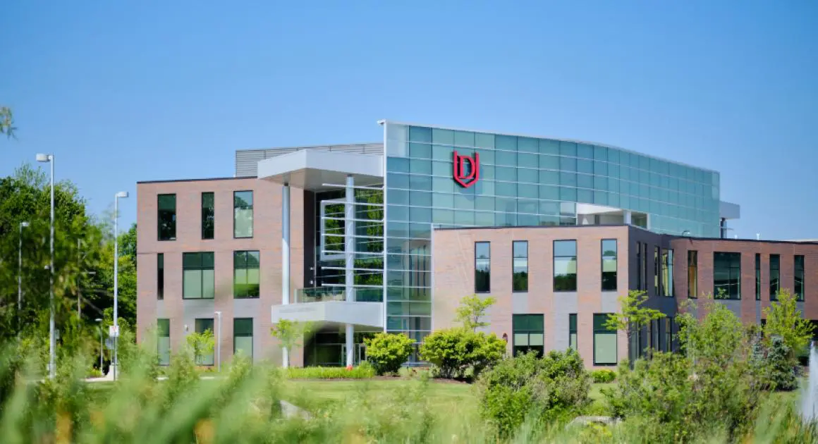 A photo of the exterior of the Donald W. Maine College of Business building on the Davenport University campus.